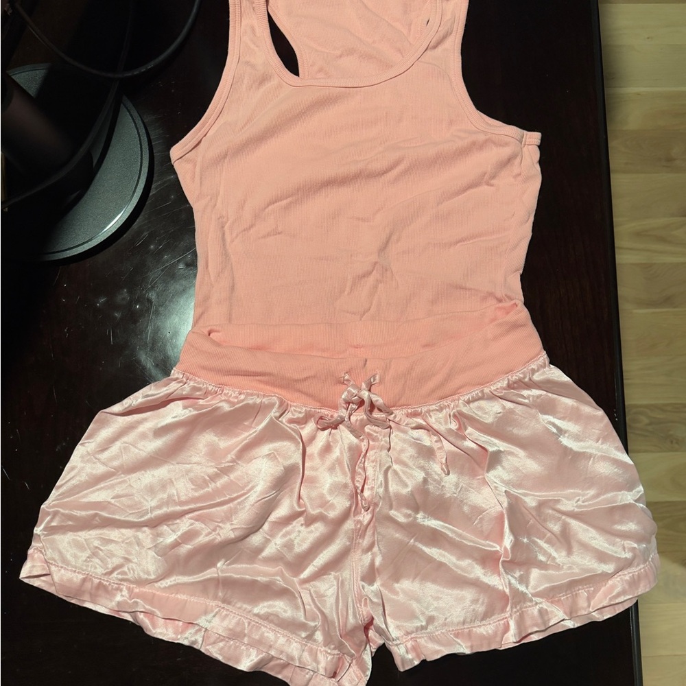 PJ Harlow Women's Pajama Set - Picture 2 of 7